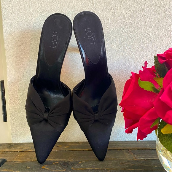 Loft Satin Knife Kitten Heel Mule (size 6M).🌹 - Picture 8 of 13